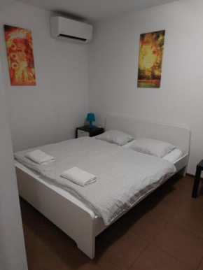 Apartmán - súkromie v meste (12)